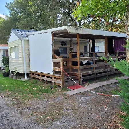 Mobil Home Dans Camping Mimizan-3