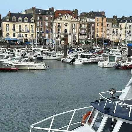 Grand appartement, 3 chambres, centre de Dieppe-3