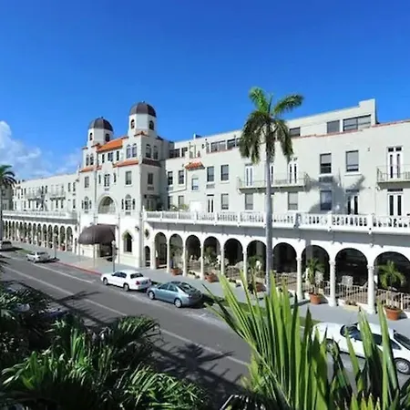 Blue Orchid Apartment-Palm Beach-Pool-3