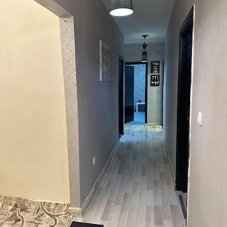 مكه شقه ثلاث غرف ومجلسين 5244و50018و966-2