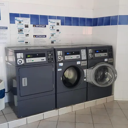 Belle maisonnette dans résidence avec piscine-2