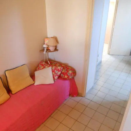 Charmante Villa Soulacaise Proche De La Plage, Marche Et Commerces - Fr-1-648-49-3