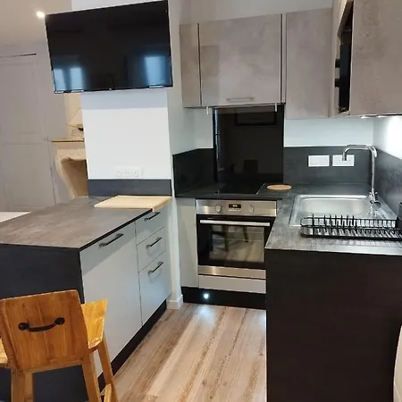 Le St Louis Chambre aménagée avec cuisine N°4-3