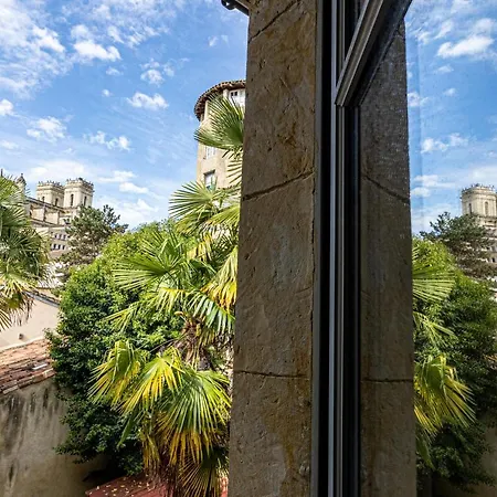 Superbe appartement, situé au cœur de la ville.-3