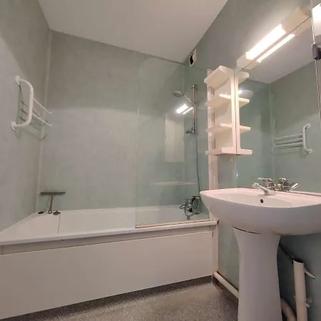 Studio Confortable Avec Terrasse, Proche Plage, Parking Prive - La Rochelle - Fr-1-246-61-2