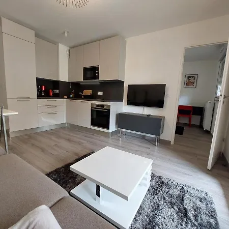 Appartement sur Valberg dans résidence neuve proche centre-3