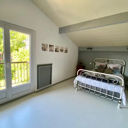 Maison au calme avec piscine-2