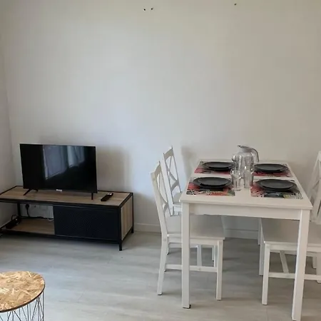 Appartement 2 pièces en rez-de-chaussée dans résidence avec accès direct à la plage-2