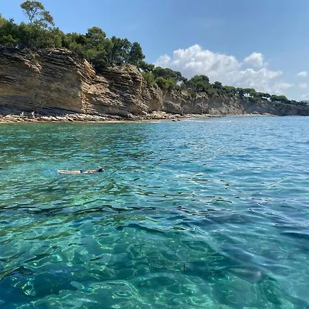 Cocon les pieds dans l'eau Accès direct à la mer-3