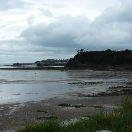 Studio avec vue sur mer à Granville. Plage à 3 min-2