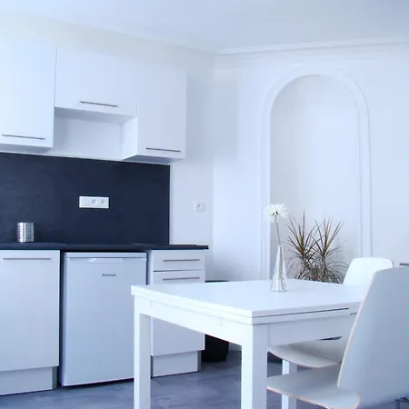 Bel Appartement Coeur de Ville-2