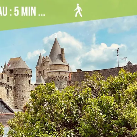 Joli Studio A Deux Pas Du Chateau Et Du Centre-2