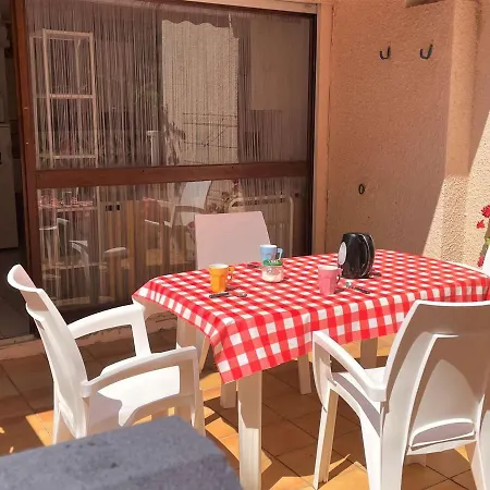 Appartement Port-La-Nouvelle, 1 Piece, 4 Personnes - Fr-1-229C-44-2
