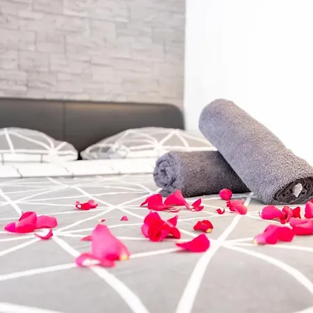 Cosy Room Jacuzzi Romantique-3