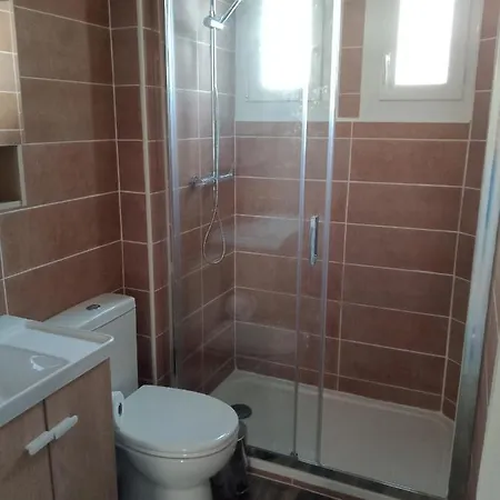Appartement F2 Meuble Centre Ville-3