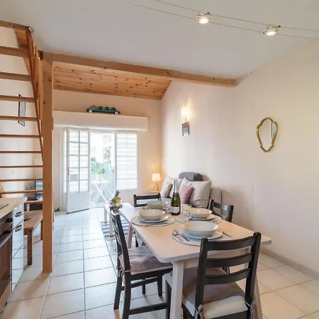Studio Rampe Du Vengeur By Interhome-2
