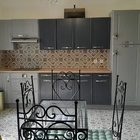 Appartement authentique au bord du fleuve Hérault-3
