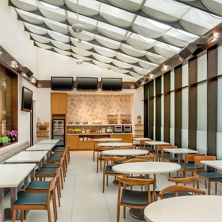 Fairfield By Marriott New York Manhattan Times Square-2
