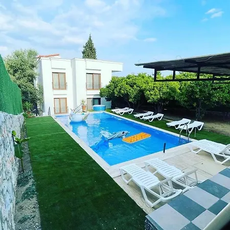 2 Bedroom Flat With Swimming Pool For Rent Mazi Village Of Bodrum-2