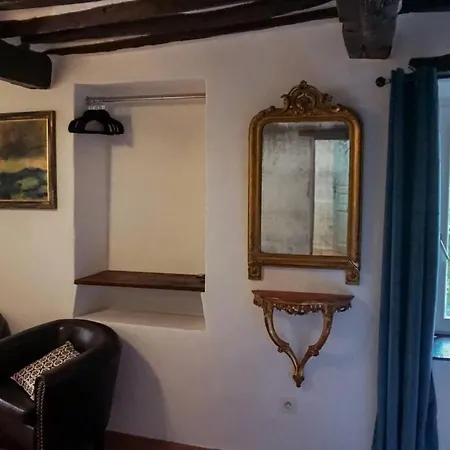 Appartement cosy avec jacuzzi-2