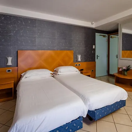 Hotel Centrale-2