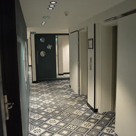Hotel Indigo Antwerp City Centre By Ihg-2