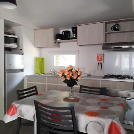 Superbe Mobil Home 6 Pers 300M De La Mer-2