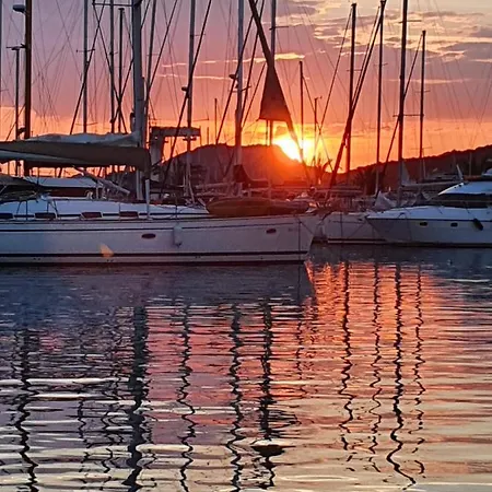 Porquerolles - Nuit insolite à bord du Défi Fou-3