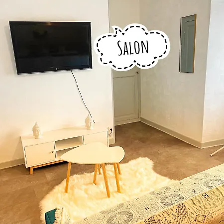 Chery'S Little White House-3