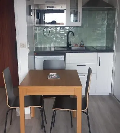 Appartement lumineux et fonctionnel en bord de mer-2