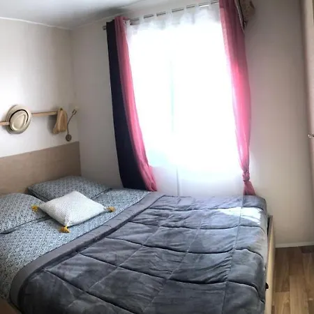 Mobilhome 6 personnes Camping Oasis Village 5 étoiles-3
