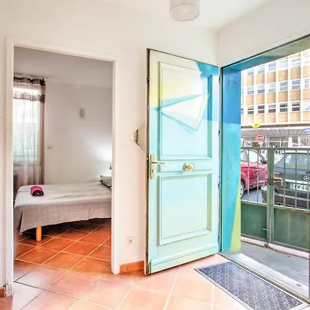 Grande chambre au coeur de Montpellier-3