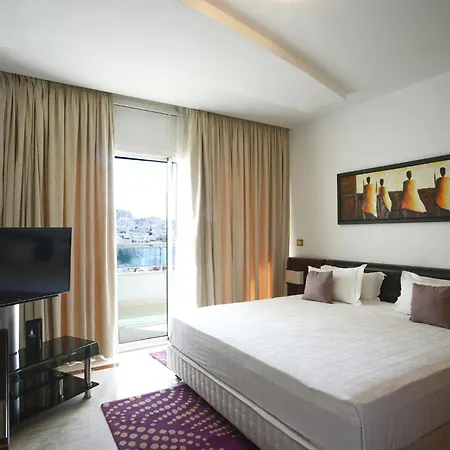 The Penthouse Suites Hotel-3
