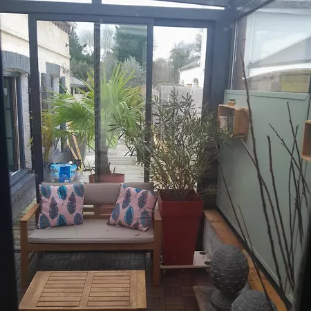 La maison de la baie, wifi, terrasse, 200m du port-2