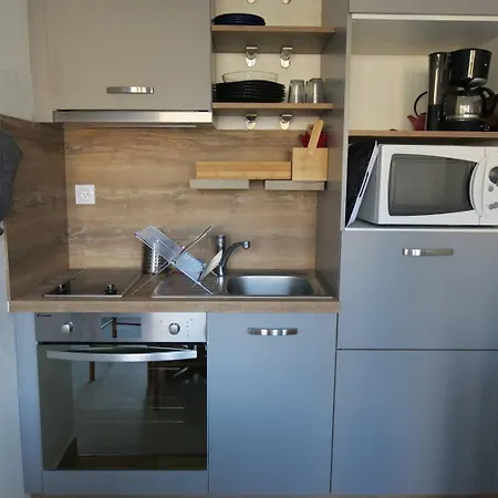 Appartement Avec Balcon A 20M De La Plage De Trestraou A Perros-Guirec Ref 853-2
