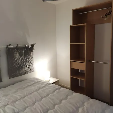 APPARTEMENT AU CALME AVEC PISCINE ET PARKING dans résidence securisée-3