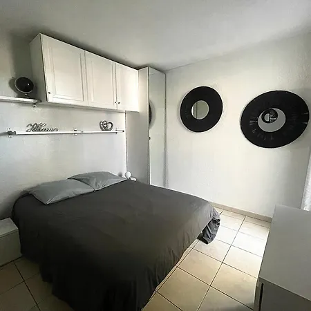 Appart Clim , Wifi, Plage 200 Metres-3
