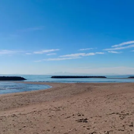 Vias-Plage - Superbe T1 à 100m de la plage-3