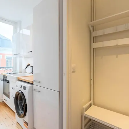 Lille Centre apartment with character-2