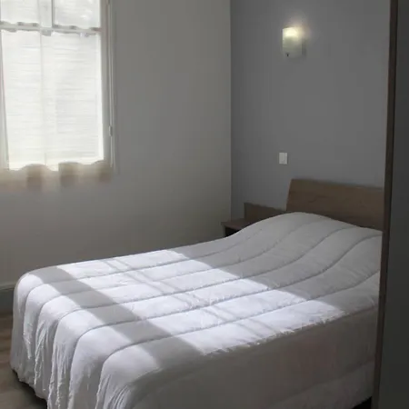 Ronce-les-Bains - APPARTEMENT REZ-DE-CHAUSSEE gauche - 90m de la PLAGE-2