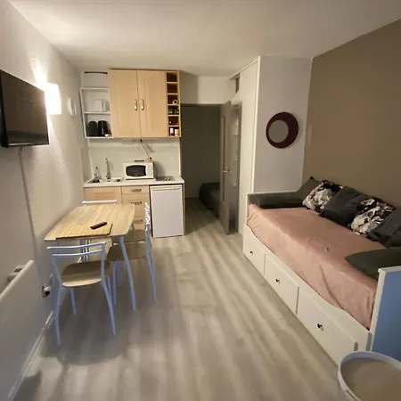 Studio La Baleine Rose Centre Cap D'Agde-2