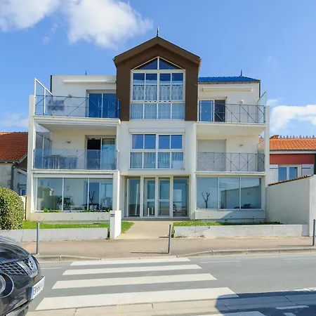 Appartement T2 à 50m de la Plage, Balcon, Wifi, Tout Confort, 4 Pers, Châtelaillon-Plage - FR-1-258-189-3
