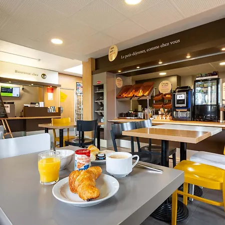 B&B HOTEL CHARTRES Le Coudray-3