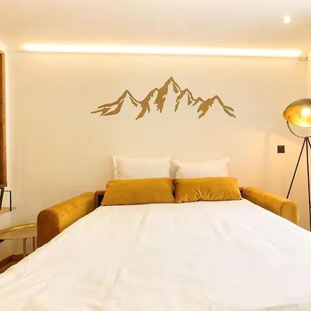Bellevarde Apt - Newly Renovated - Central - Beside Tmb Start/End-3