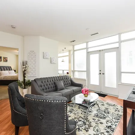 Planurstay - Business Condo Near Square One-2