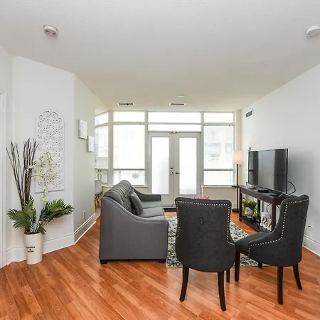 Planurstay - Business Condo Near Square One-3