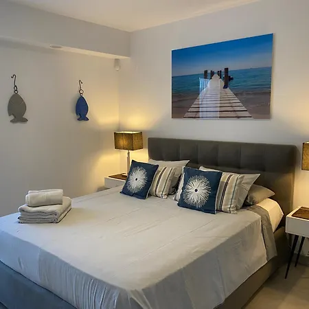 Exclusive Resort Apartments With Parking , Gym And Sauna-3