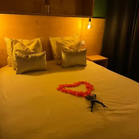 Charmant appart avec SPA bain à remous sur Avignon-2