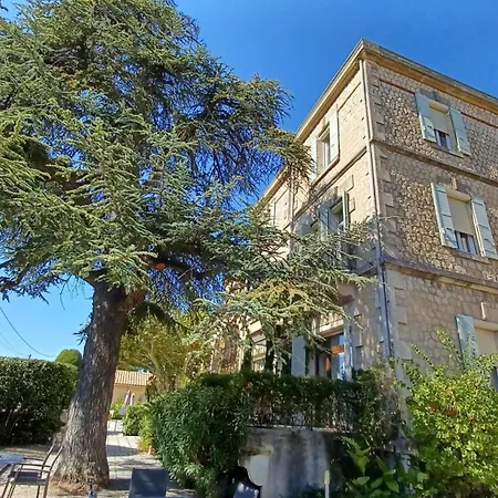 Le Castelet des Alpilles-3