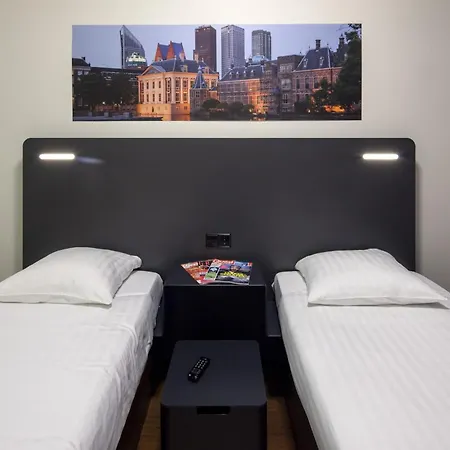 Easyhotel The Hague City Centre-3
